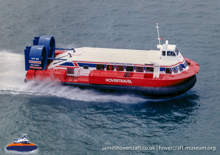 AP1-88 hovercraft promotional day by BHC -  (credit: The <a href='http://www.hovercraft-museum.org/' target='_blank'>Hovercraft Museum Trust</a>).